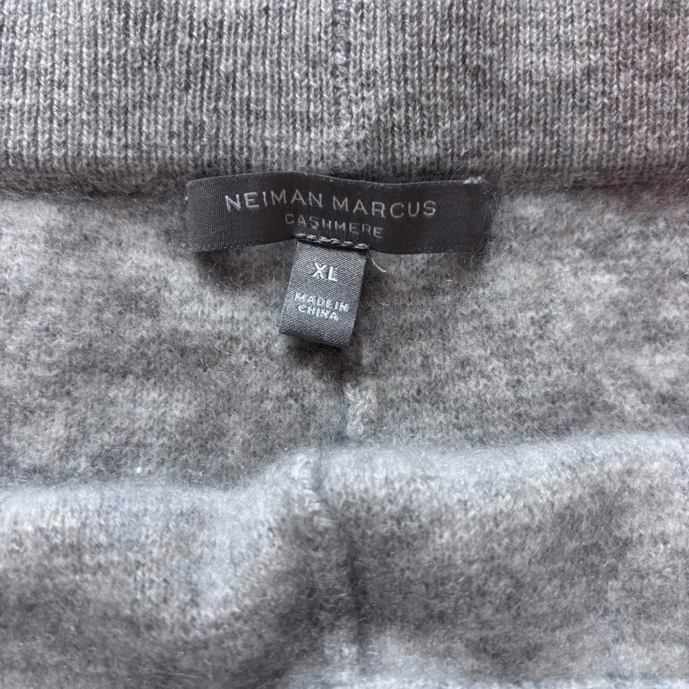 Neiman Marcus Heathered Gray Cashmere Shorts Women’s XL Comfort Luxury - Picture 5 of 9
